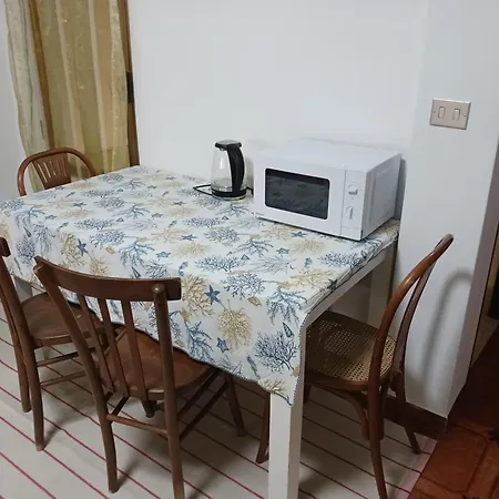 Nora Casa Vacanze/Bed And Breakfast-2